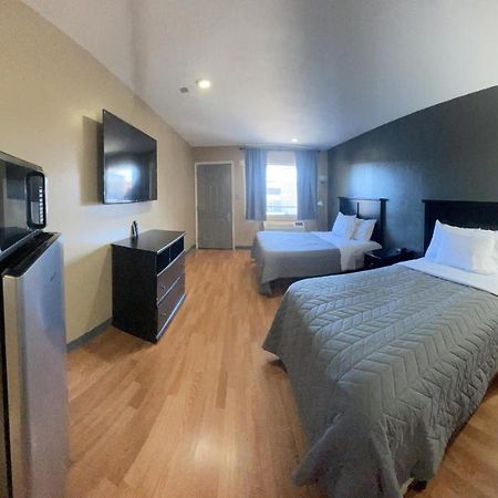 Best Budget Inn Bastrop Экстерьер фото